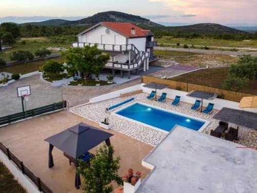 Villa Luka Donje Rastane Exterior photo